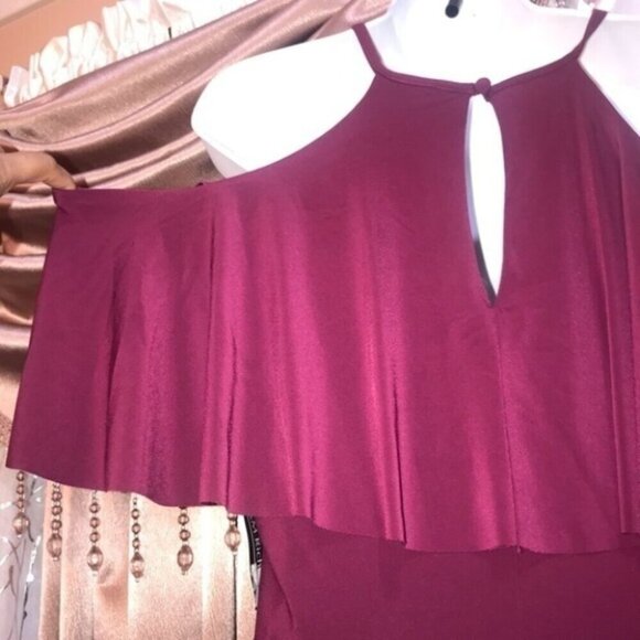 R & M Richards Size 10 Merlot Sleeveless Dress - Picture 3 of 4